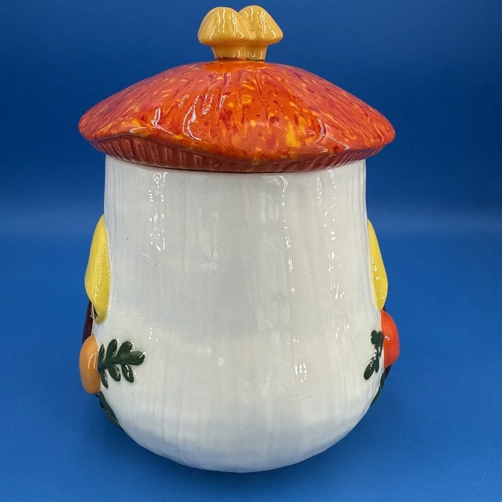 Vintage‎ Arnels Mushroom Canister 9